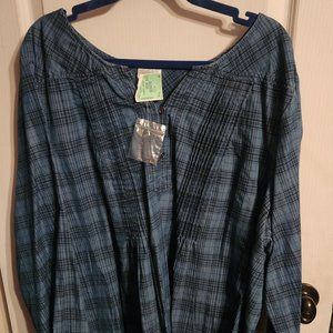 Avenue Plaid Denim Top Plus Size 26/28 NWT